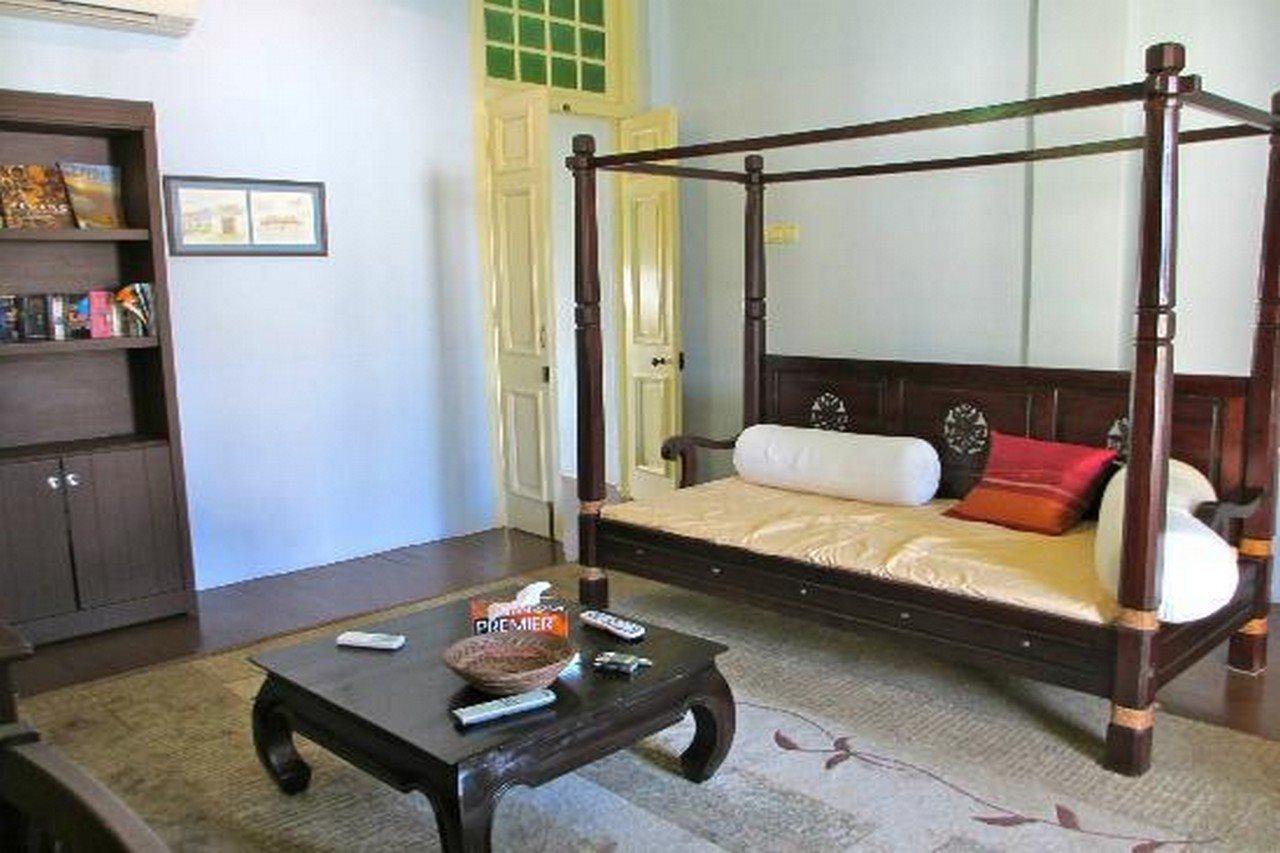 Palanquinn Heritage Suites George Town Exteriör bild